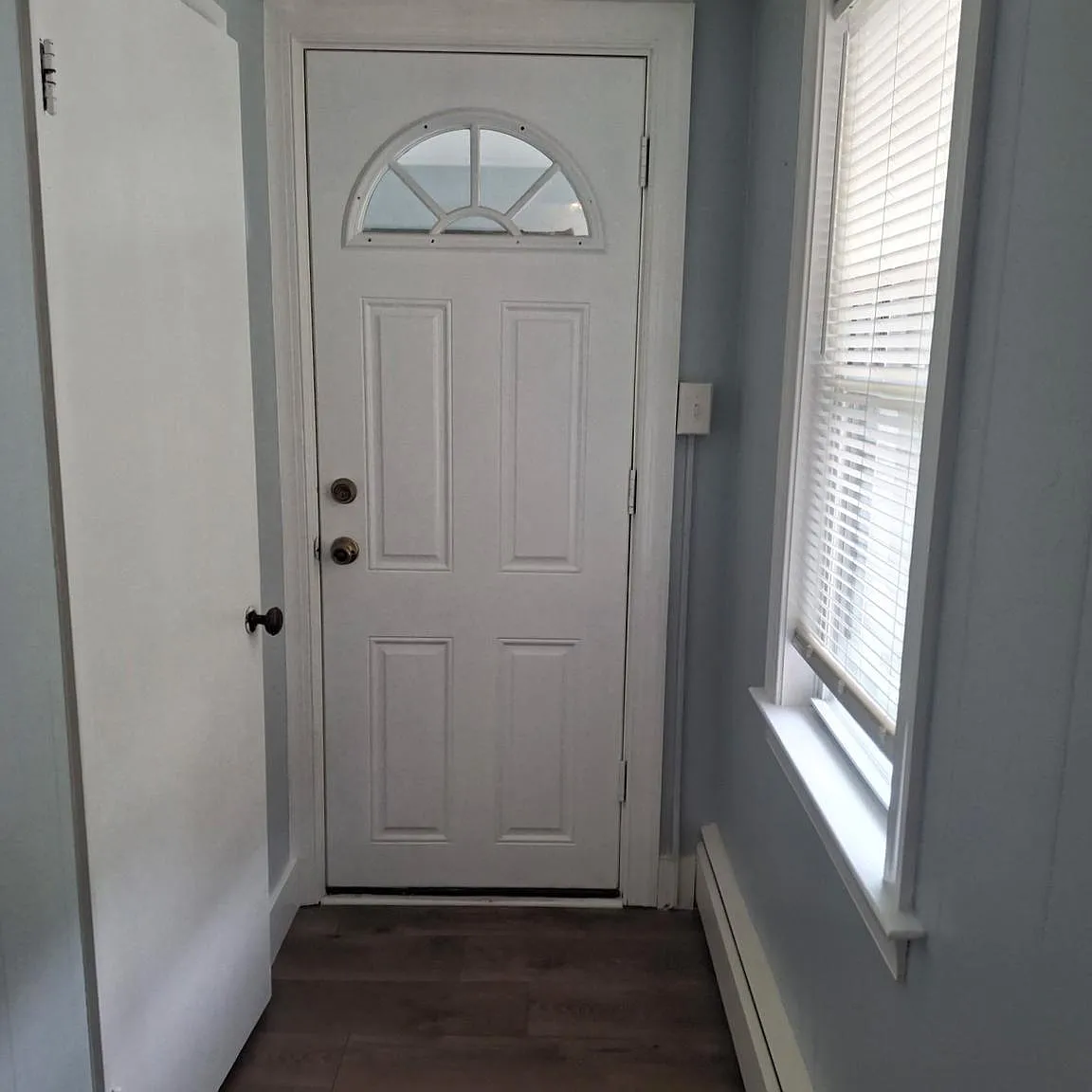 1 bed, 1564 sqft, $1,600 — Photo 2