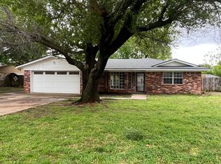 1926 Ridgeway Cir, Duncan, OK 73533