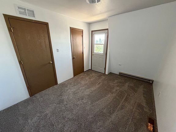 5th image of 1608 W 15th Ln