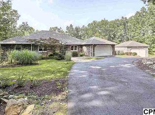 1277 Asper Dr, Boiling Springs, PA 17007