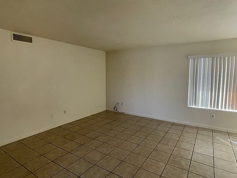 3090 Bounty Ln — Photo 17