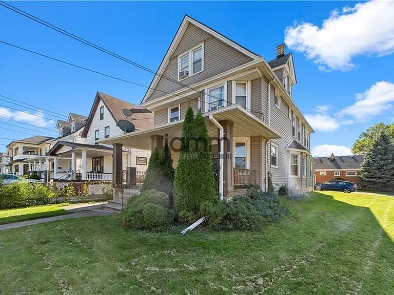 1548 Alameda Ave — Photo 1