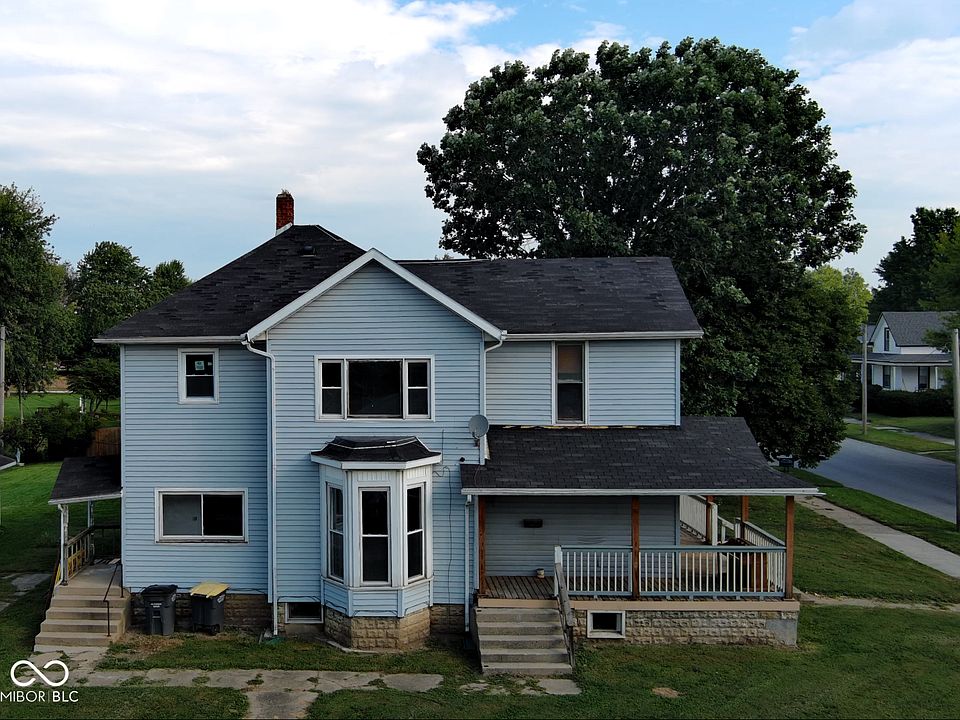1st image of 404 N Main St