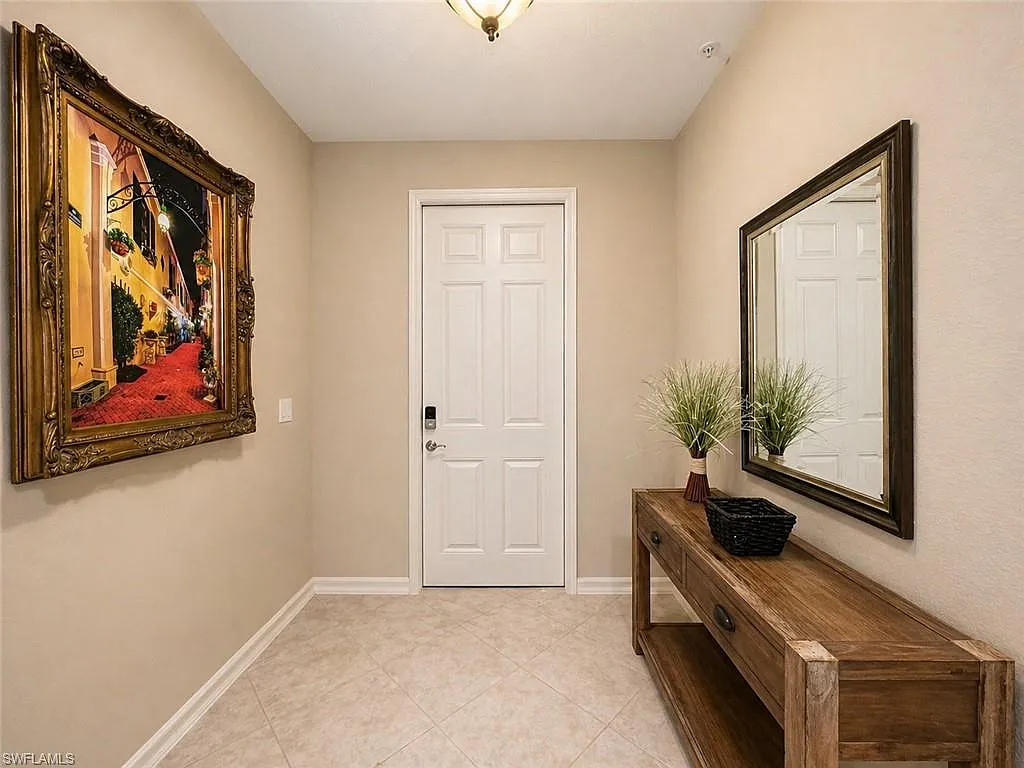 3 bed, 2.0 bath, 1771 sqft, $7,500 — Photo 3