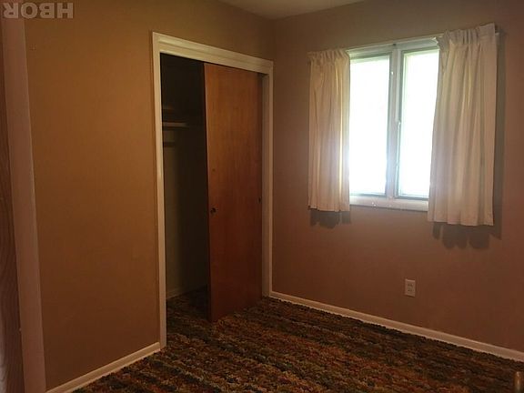 5th image of 1386 Morningside Dr