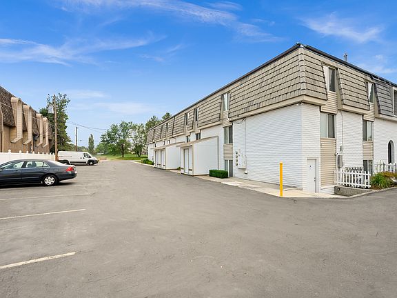 Parking Lot
