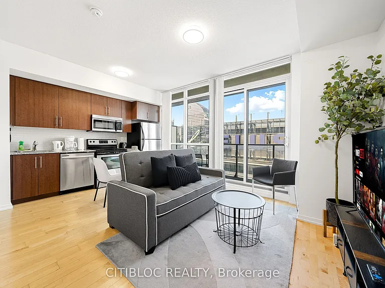 65 Bremner Blvd #4007 — Photo 5