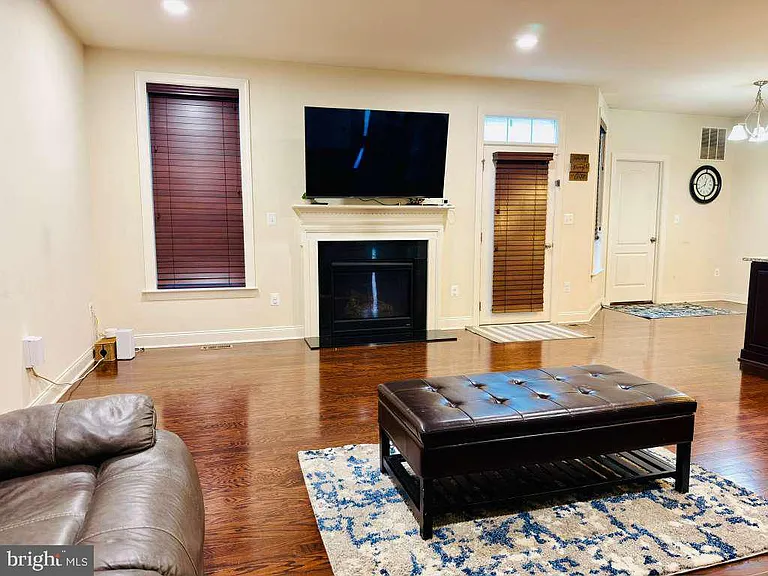 43088 Old Ryan Rd — Photo 37