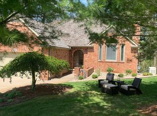 5096 Twilight Dr, Fenton, MI 48430