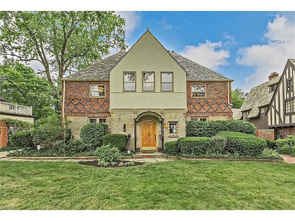 2917 Kingsley Rd photo 1