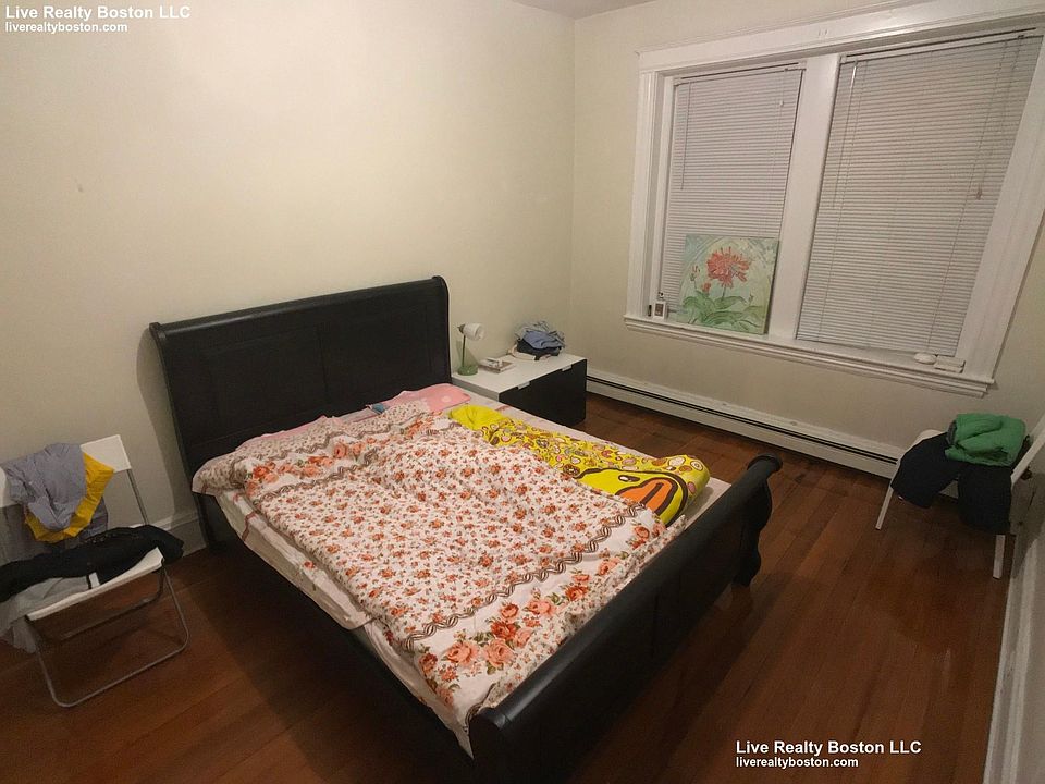 2nd image of 215 Winthrop Rd #34