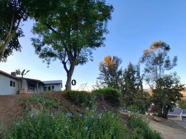 8560 1/2 Winter Gardens Blvd, Lakeside, CA 92040