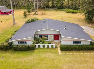 225 Banks Rd, Fayetteville, GA 30214