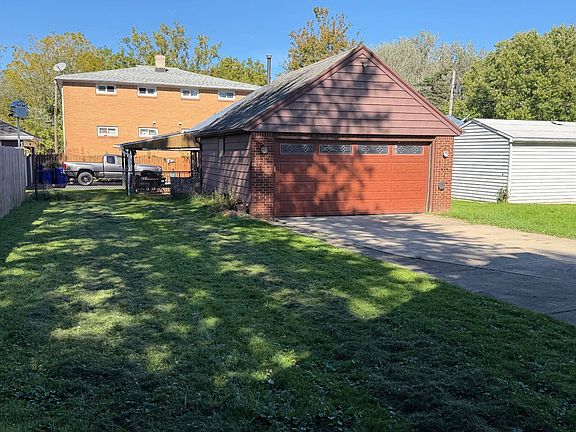 3rd image of 198 Indian Church Rd