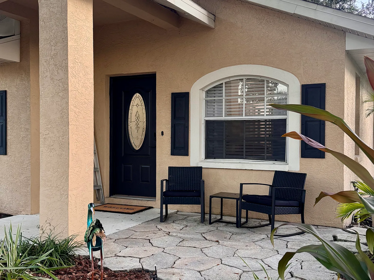 3 bed, 1500 sqft, $3,200 — Photo 2