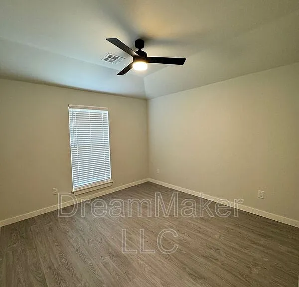 5176 Lily Ln — Photo 7