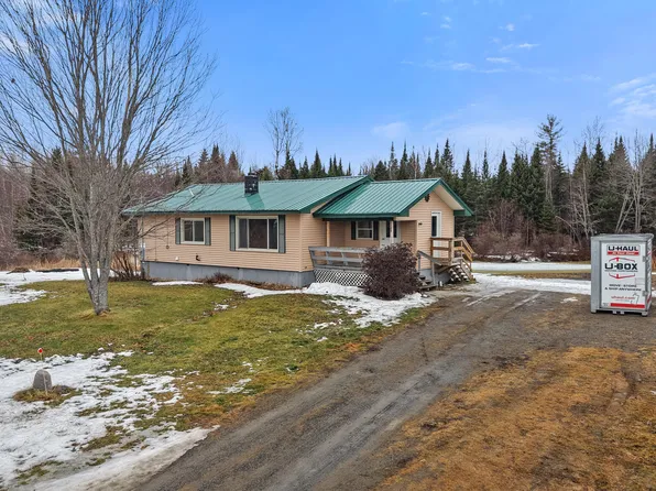 145 River Road, Milo, ME 04463