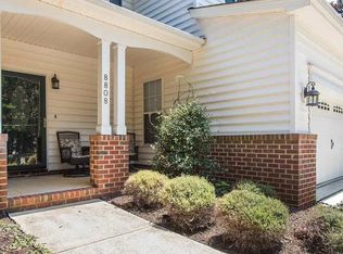 8808 Blakehurst Dr, Raleigh, NC 27617