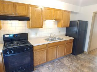 3132 N 76th St #6, Milwaukee, WI 53216
