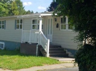 220 E Chestnut St, Nazareth, PA