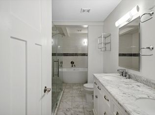 5839 Shores Dr, Brooklyn Center, MN 55429