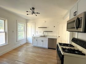 166 Elliot St, Newton Upper Falls, MA