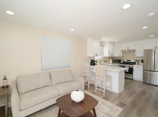 1594 N San Antonio Ave #B, Upland, CA 91786