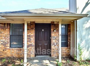 916 Hilltop Dr #C, Irving, TX 75060