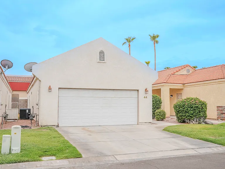 1825 E Shore Villas Dr #DRIVE44 — Photo 23
