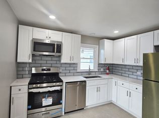 2733 Indian Boundary Rd, River Grove, IL 60171