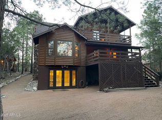 2235 Del Rio Cir, Overgaard, AZ 85933