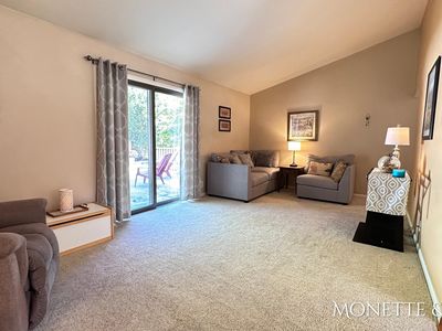 2290 Castle Ave, Norton Shores, MI, 49441