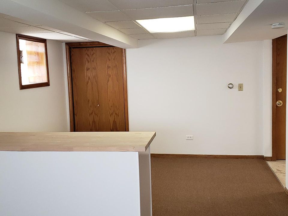 1st image of 6214 N Naper Ave #G