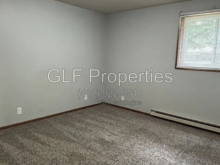 243 N 1st St #6 — Photo 1