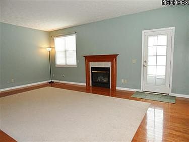 5th image of 8817 Roberts Ct #19C