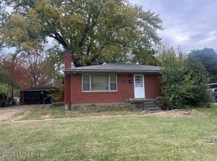 8202 Hillview Ct, Louisville, KY 40258
