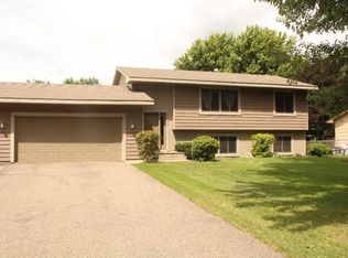 11560 7th St NE, Blaine, MN 55434