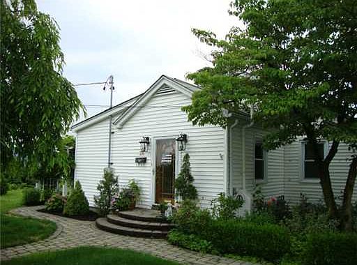1st image of 28 Andrews St