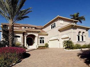 12718 Dennis Dr, Fort Myers, FL 33908