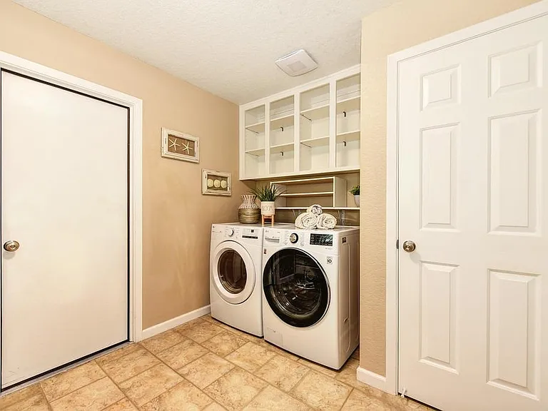 4871 El Cid Dr — Photo 12