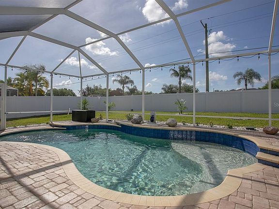 2nd image of 2814 Duncan Tree Cir