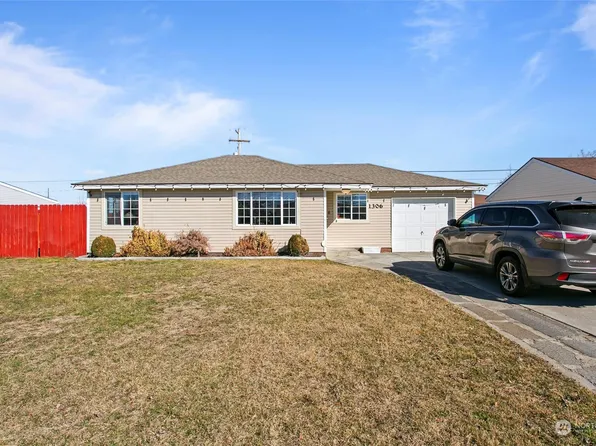1306 Arnold Drive, Moses Lake, WA 98837