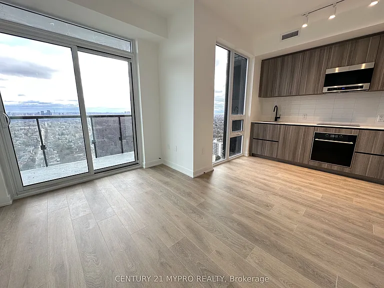 117 Broadway Ave #3410 — Photo 5