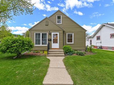 2377 South 73rd STREET, West Allis, WI, 53219