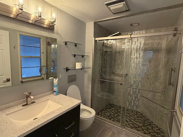 10510 W Willowcreek Cir — Photo 12
