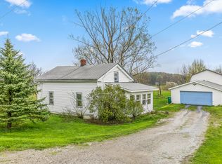 1438 County Line Rd, Geneva, OH 44041