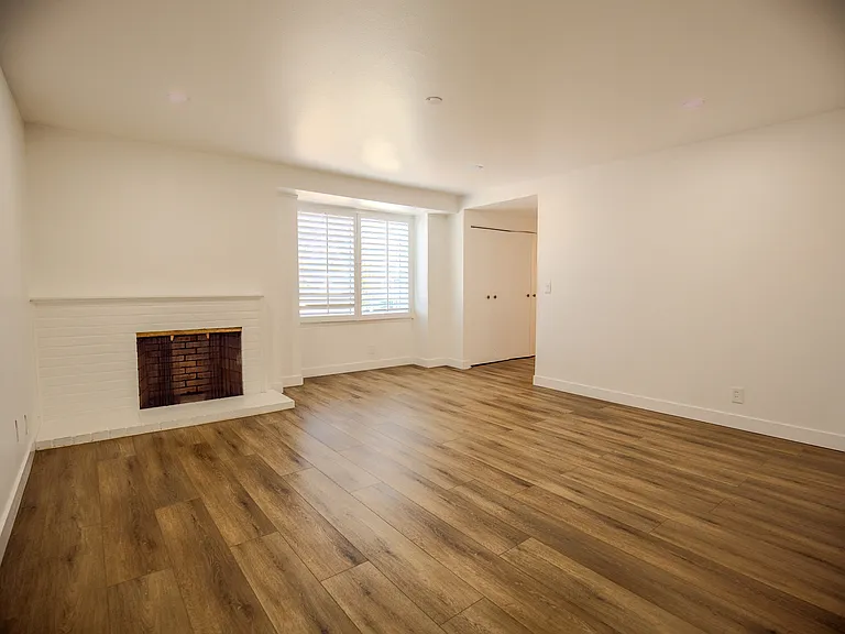 1409 S Adria St — Photo 24