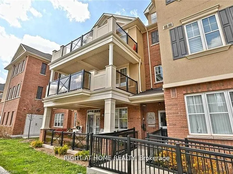 263 Georgian Dr #301 — Photo 1