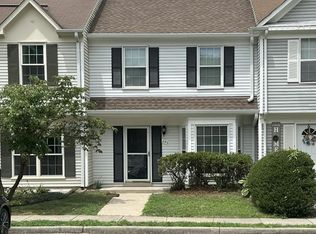 892 Smartts Ln NE, Leesburg, VA 20176