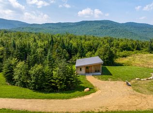 14 Farms Edge Rd, Temple, ME 04984